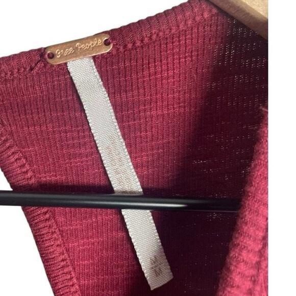 Free People Women’s Maroon Deep V Mesh Tank With Cutout Back Size-Medium - Picture 2 of 3